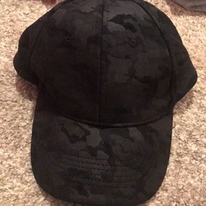 Women's Falls Creek black camo sporty hat